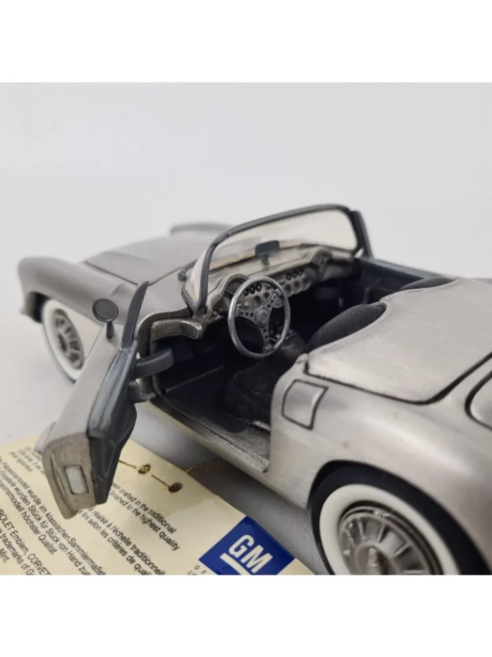 Franklin Mint Precision Pewter Classics 1957 Corvette 1:24 DieCast B11B880